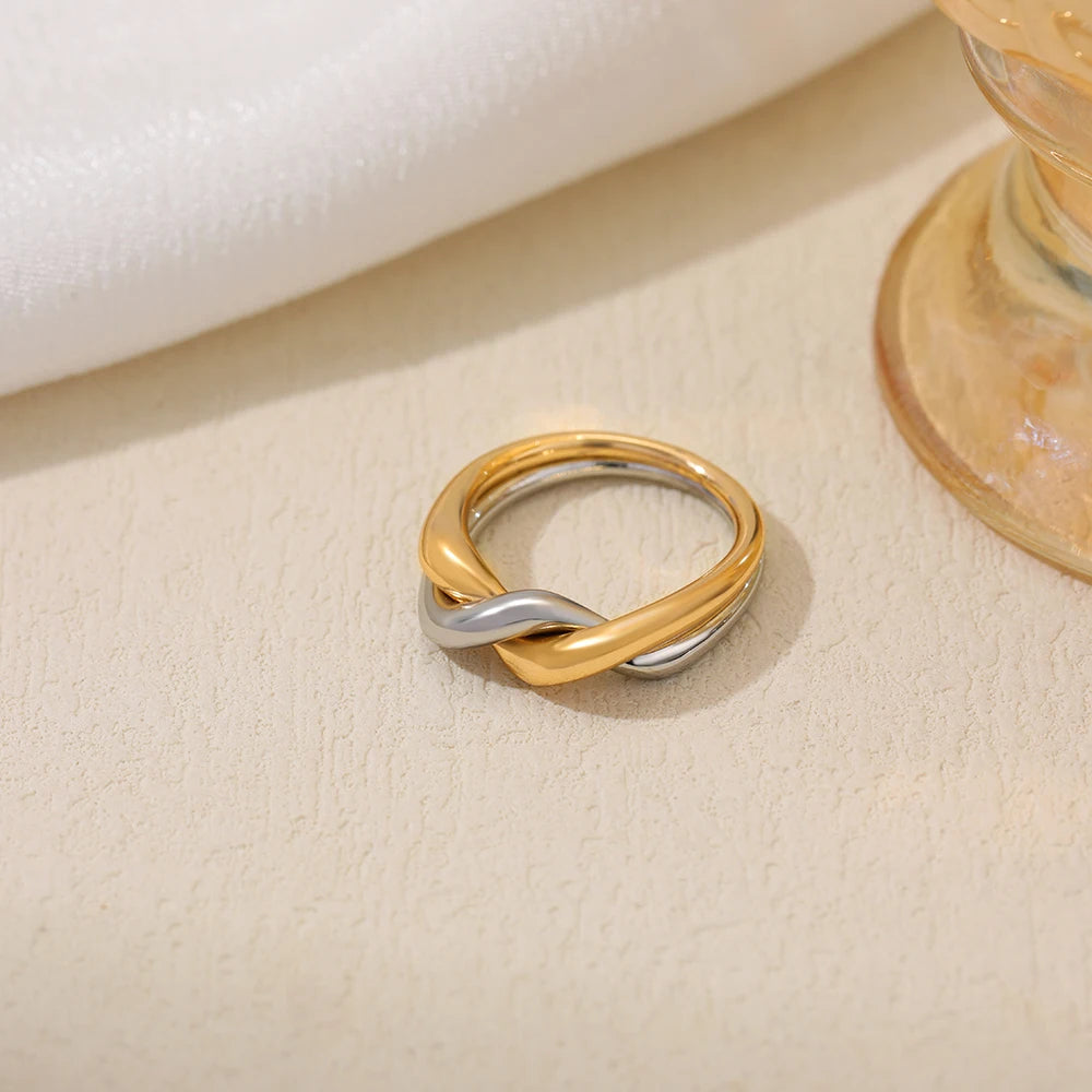 Stainless Steel Double Layered Minimalist Wedding Rings for Women Waterproof
