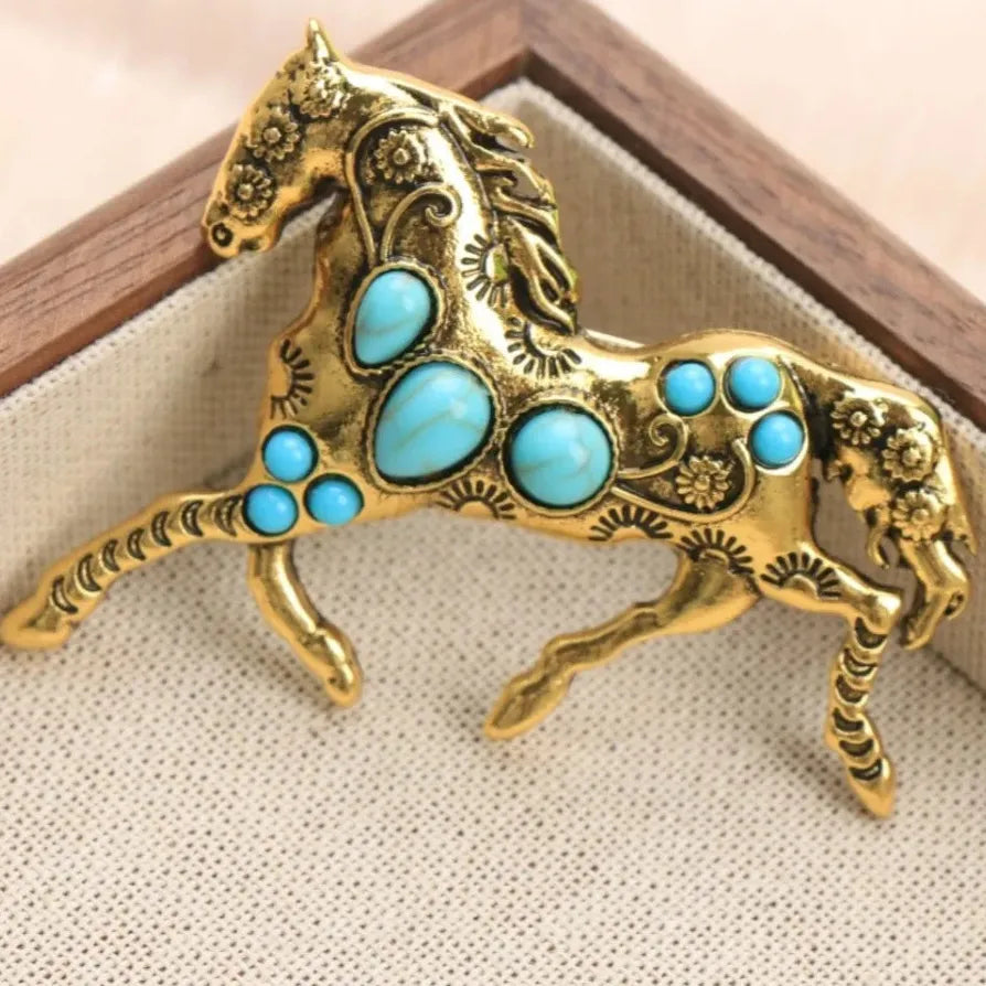 Luxury Horse Brooch for Men & Women Classic Gift Accessory