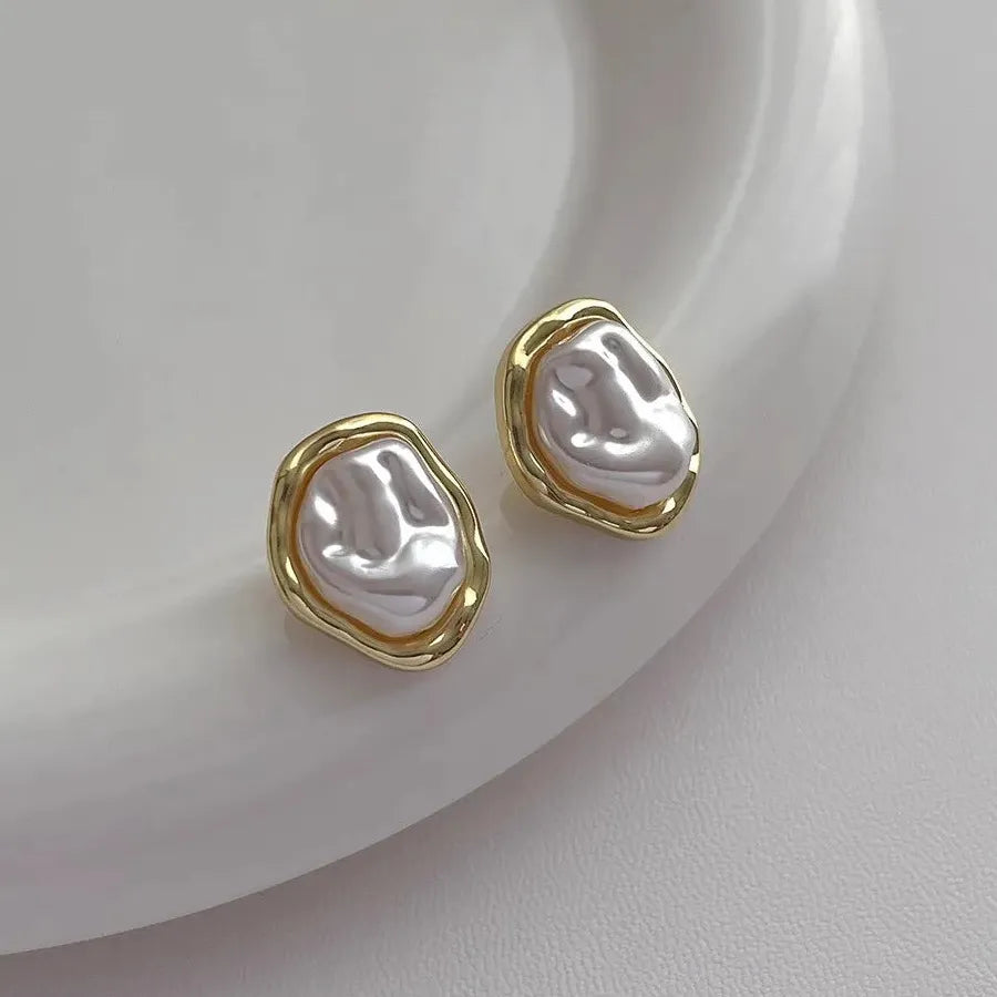 Geometric Irregular Pearl Zinc Alloy Earrings Women 2026 Minimalist Gift