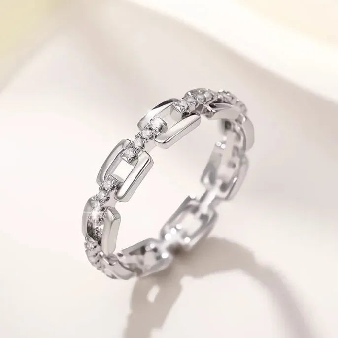 Classic Linked Brass CZ Wedding Bands for Men and Women Couple Eternity Rings