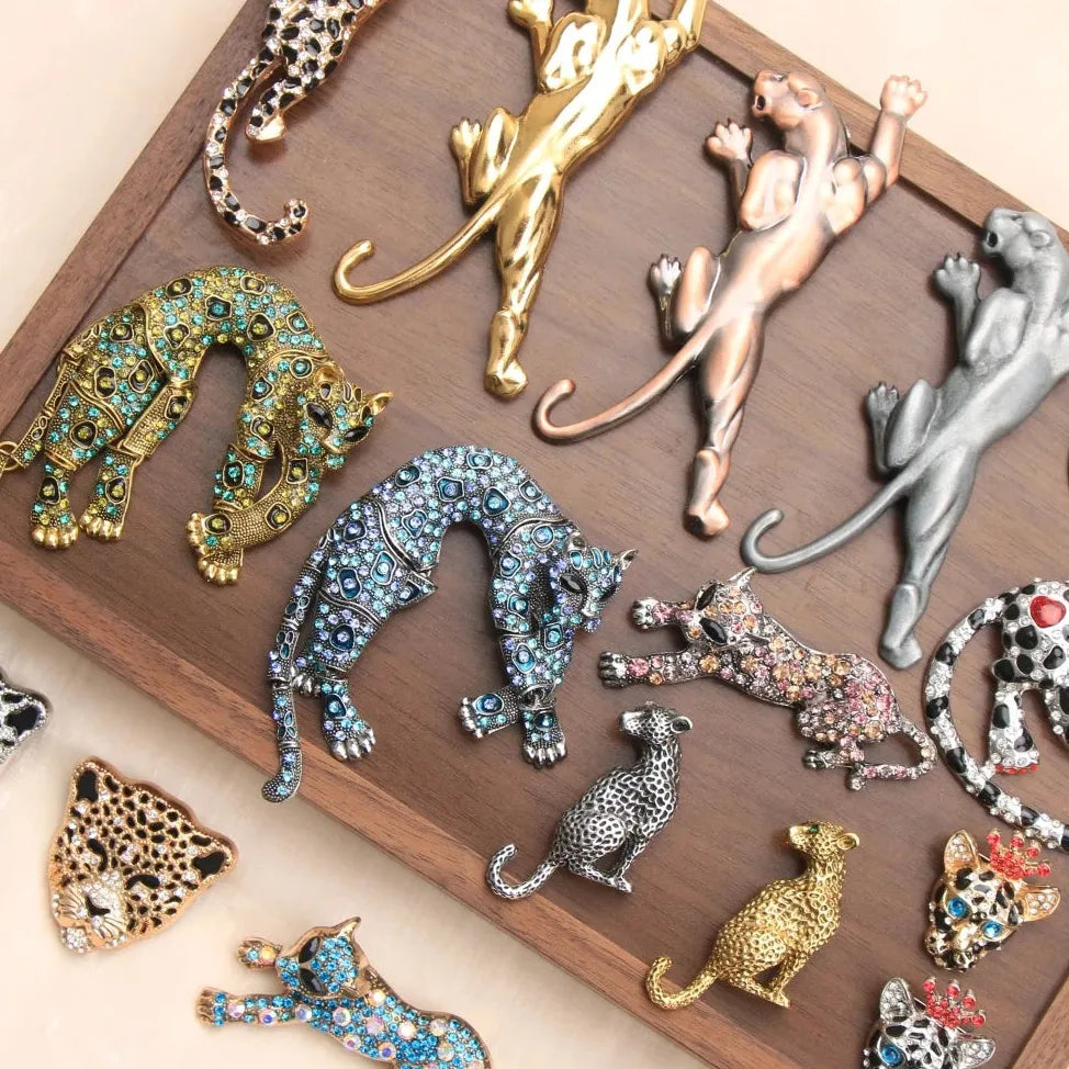 Vintage Leopard-Print Brooch for Men & Women Wedding Gift Accessory