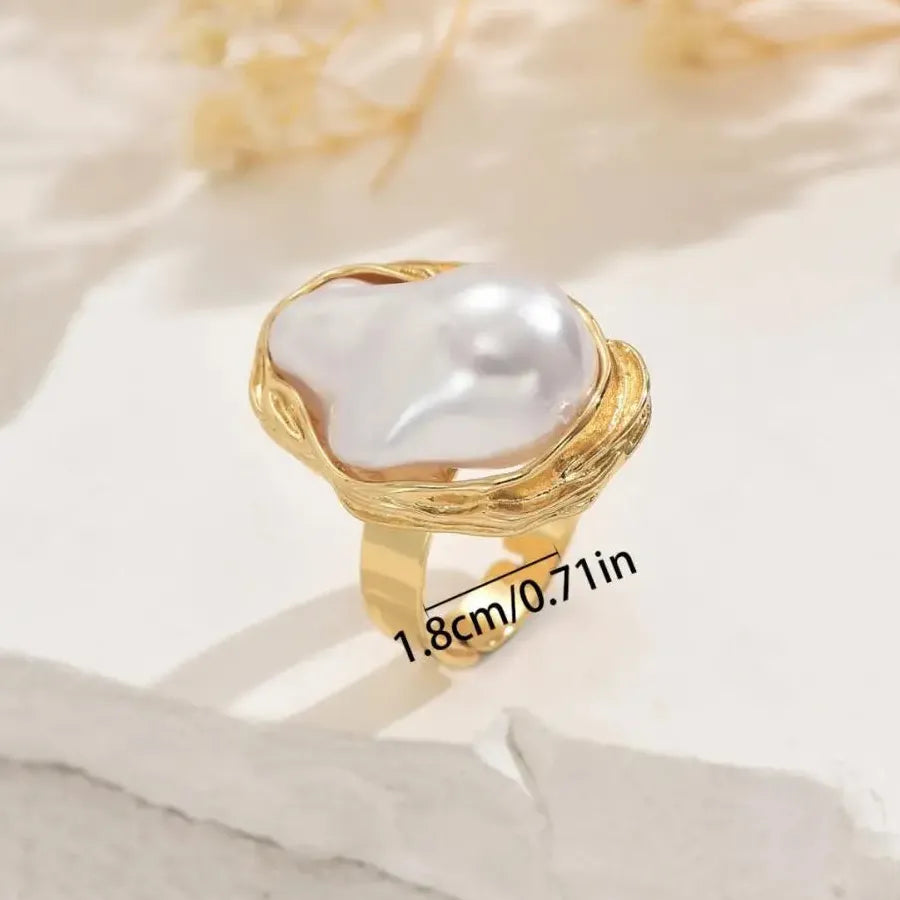 Adjustable Vintage Baroque Pearl Geometric Cocktail Ring for Women Stylish