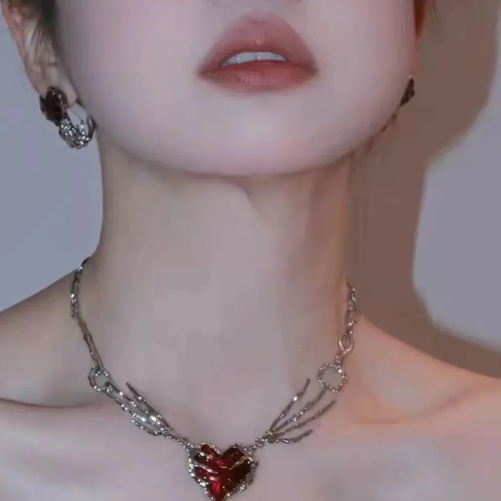 Gothic Red Crystal Heart Pendant Necklace Y2K Fashion Jewelry Accessory