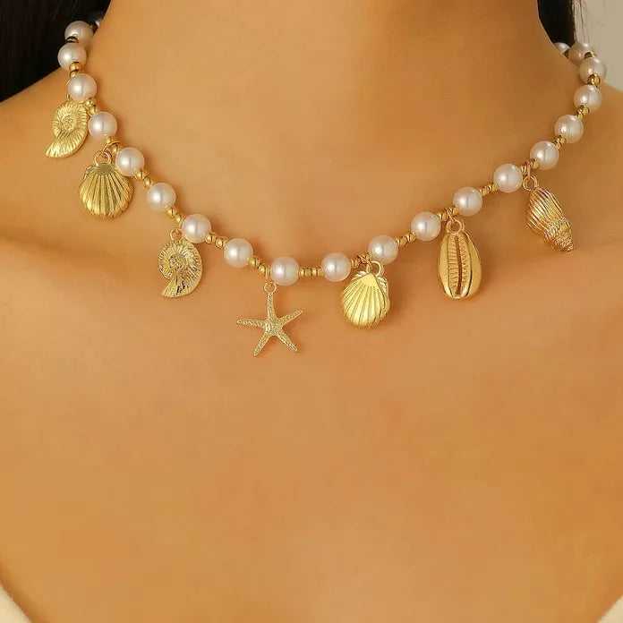 Bohemian Starfish Conch Pearl Necklace with Zinc Alloy Shell Pendant