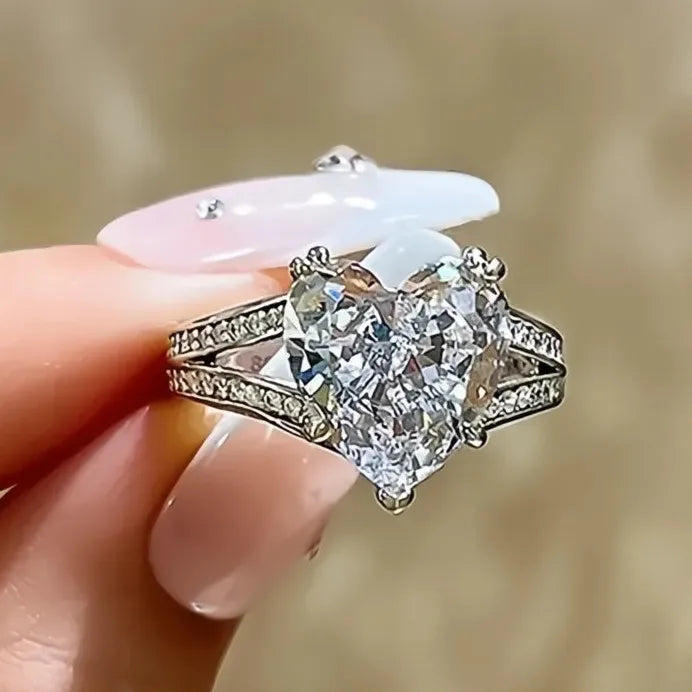 Elegant Heart Cubic Zirconia Wedding Engagement Ring for Women Silver