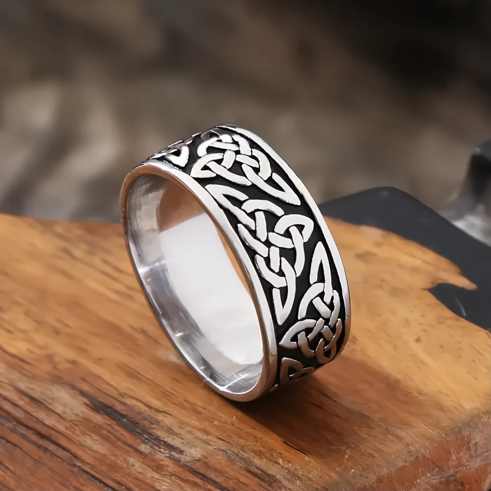 1️⃣ Celtic Spiral Knot Ring 316L Stainless Steel Viking Nordic Ring Men
