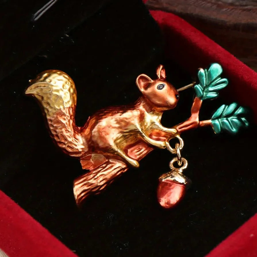 Luxury Classic Squirrel Brooch Pin Jewelry Gift for Men Women