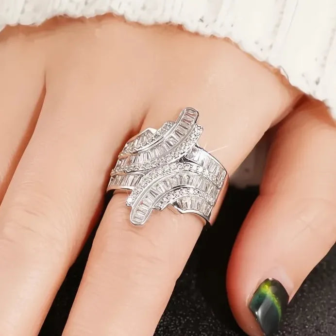 Modern Delicate Cubic Zirconia Finger Ring for Women Engagement Jewelry