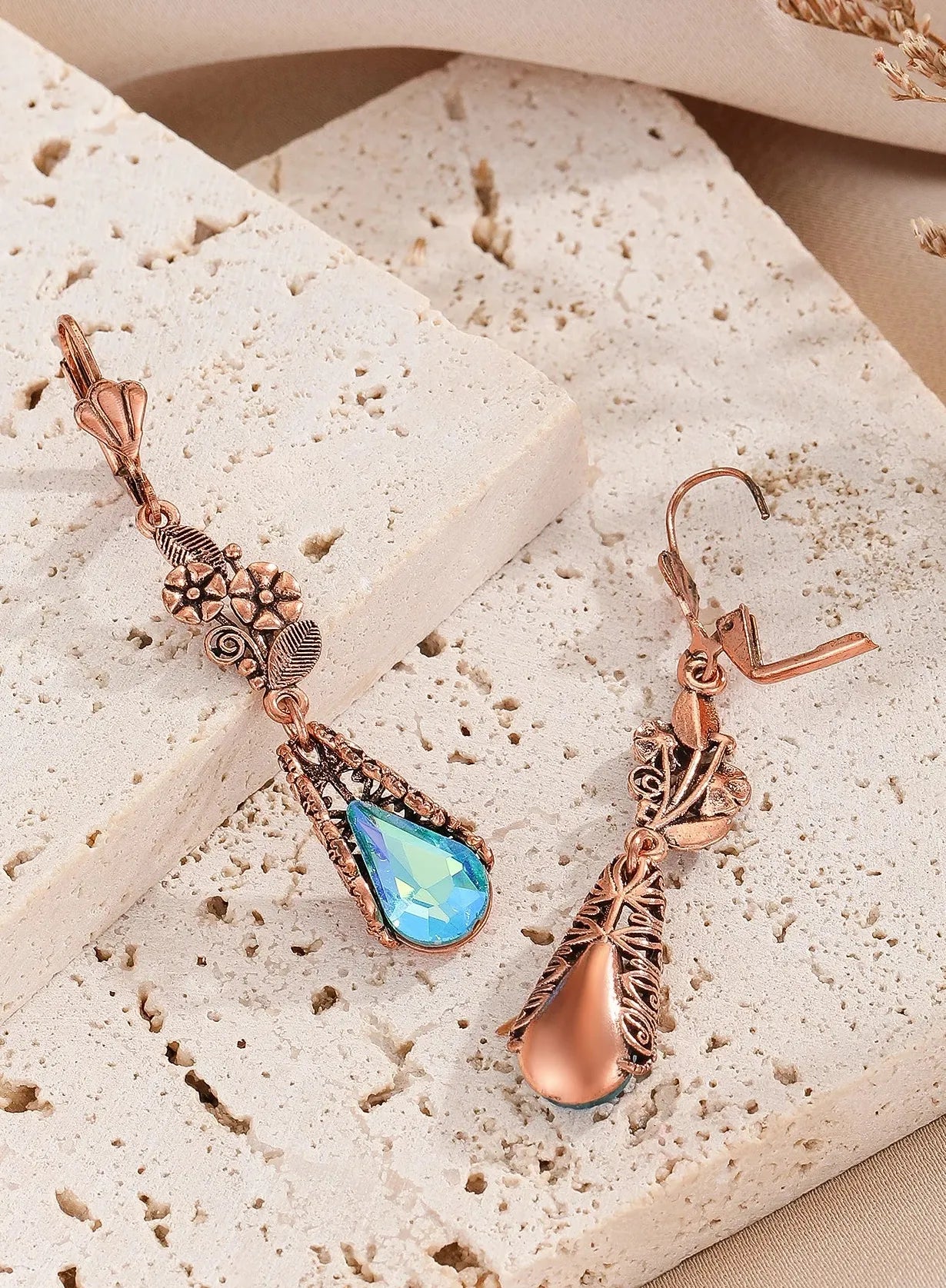 Leaf Flower Design Long Drop Earrings for Women Zinc Alloy Cubic Zirconia Jewelry