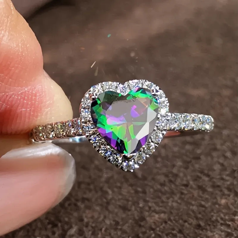 Aesthetic Heart Design Rings for Women Shiny Cubic Zirconia Brass Engagement Jewelry