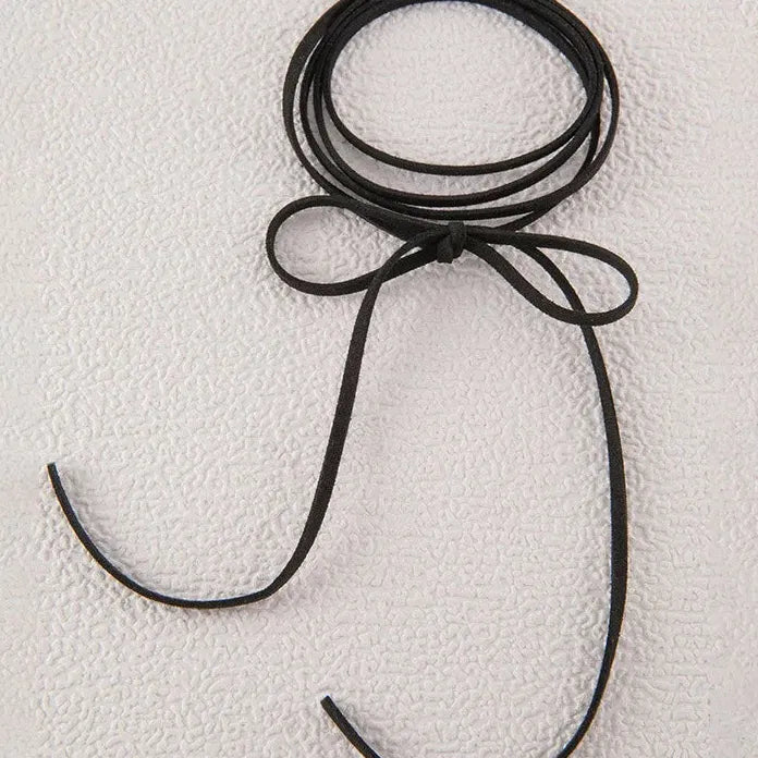 Black Velvet Circle Pendant Choker Necklace for Women Gothic Y2K