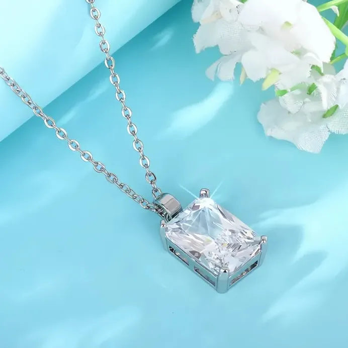 Geometric Cubic Zirconia Pendant Necklace Copper Alloy Minimalist Jewelry