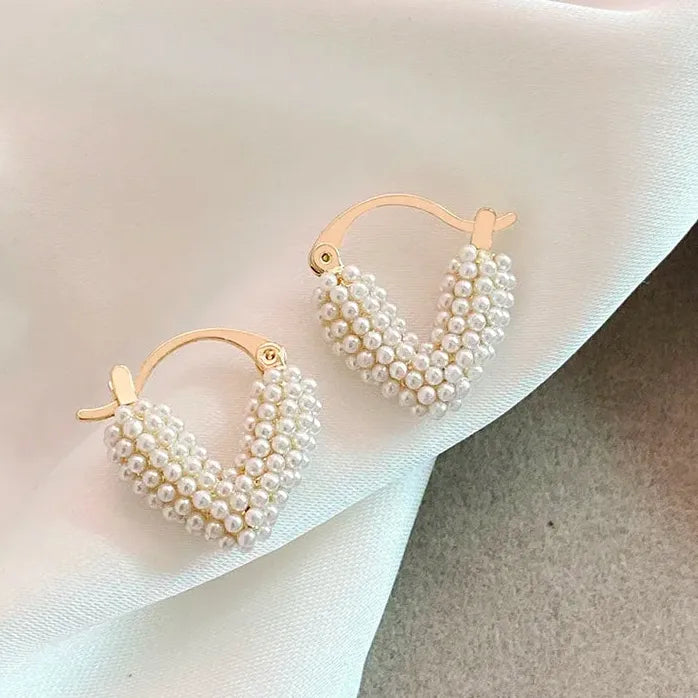 Pearl Heart Shaped Hoop Earrings Copper Alloy Elegant Jewelry for Women 2024