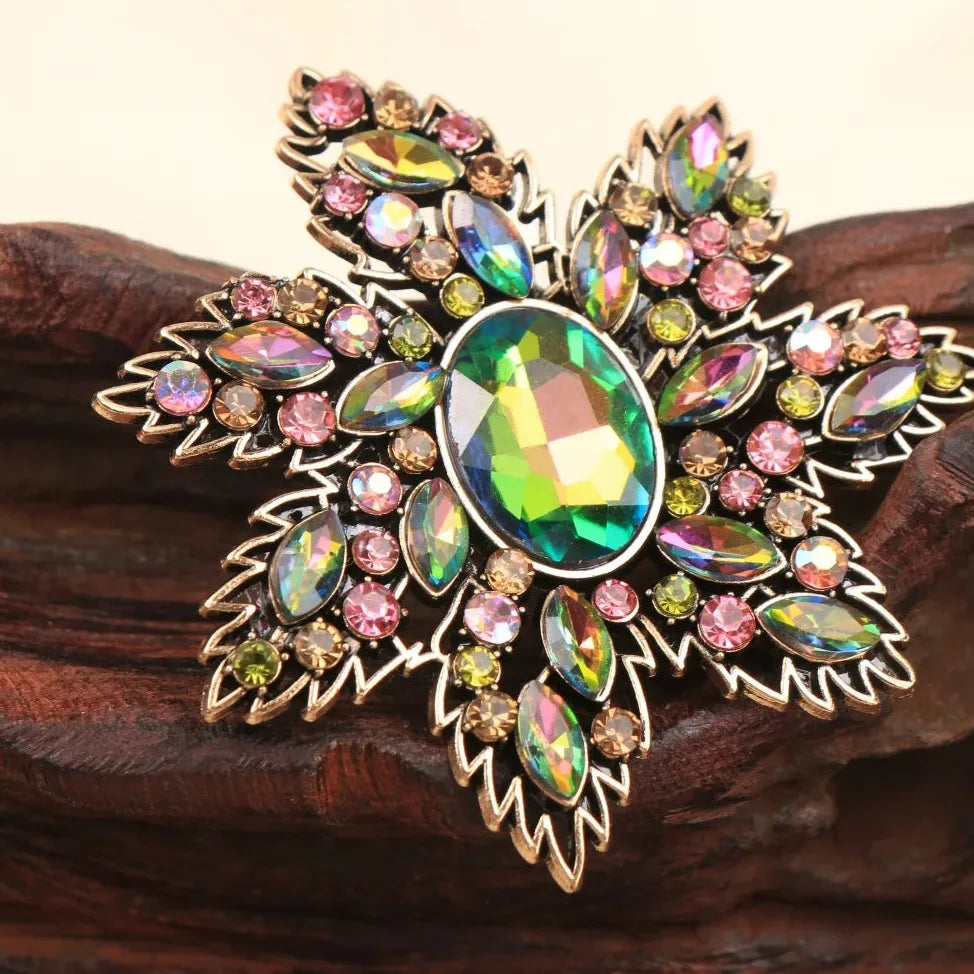 Vintage Floral Brooch Wedding Gift for Men & Women Elegant Accessory