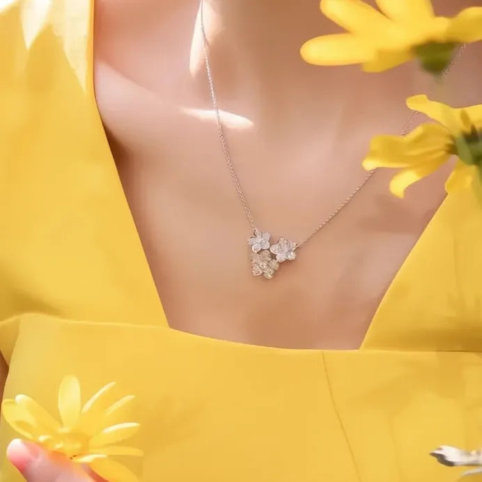 Flower Pendant Necklace with Cubic Zirconia Wedding Jewelry for Women
