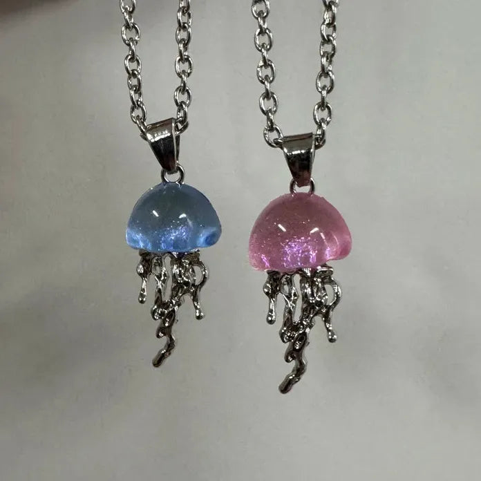 Silver Starfish Jellyfish Pendant Necklace for Women Zinc Alloy Gift