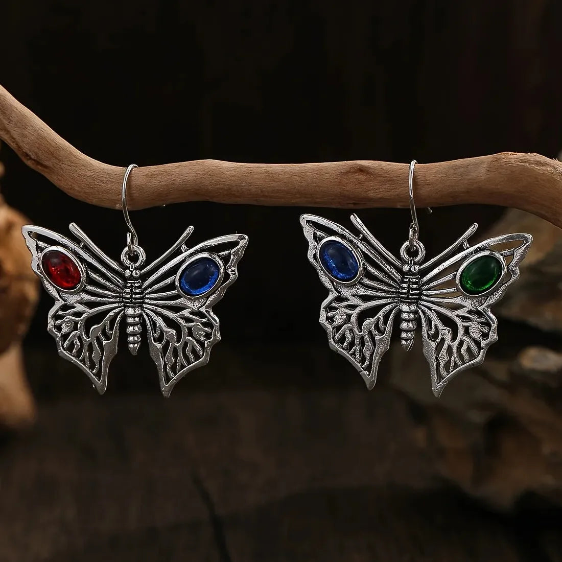 Retro Bohemian Cute Animal Design Zinc Alloy Earrings for Women Daily Wear