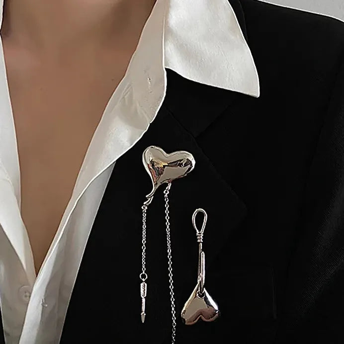 Zinc Alloy Metal Heart Tassel Brooch for Women Punk Jewelry Gift