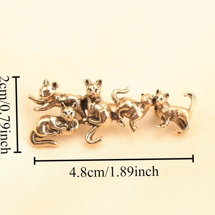 Vintage Luxury Cat Brooch Pin Elegant Classic Style Accessory for Women