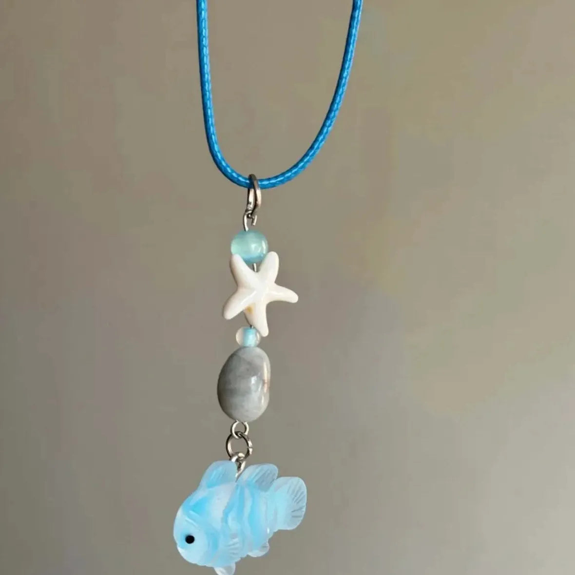 Acrylic Cartoon Clownfish Pendant Necklace for Women Girls Marine Jewelry Gift