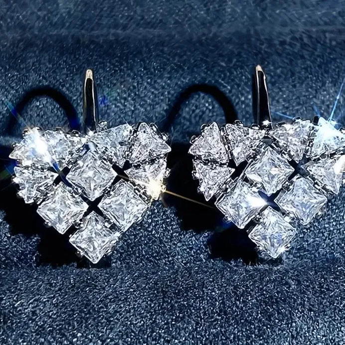 Heart Shaped Women’s Drop Earrings Shining CZ Romantic Wedding Jewelry
