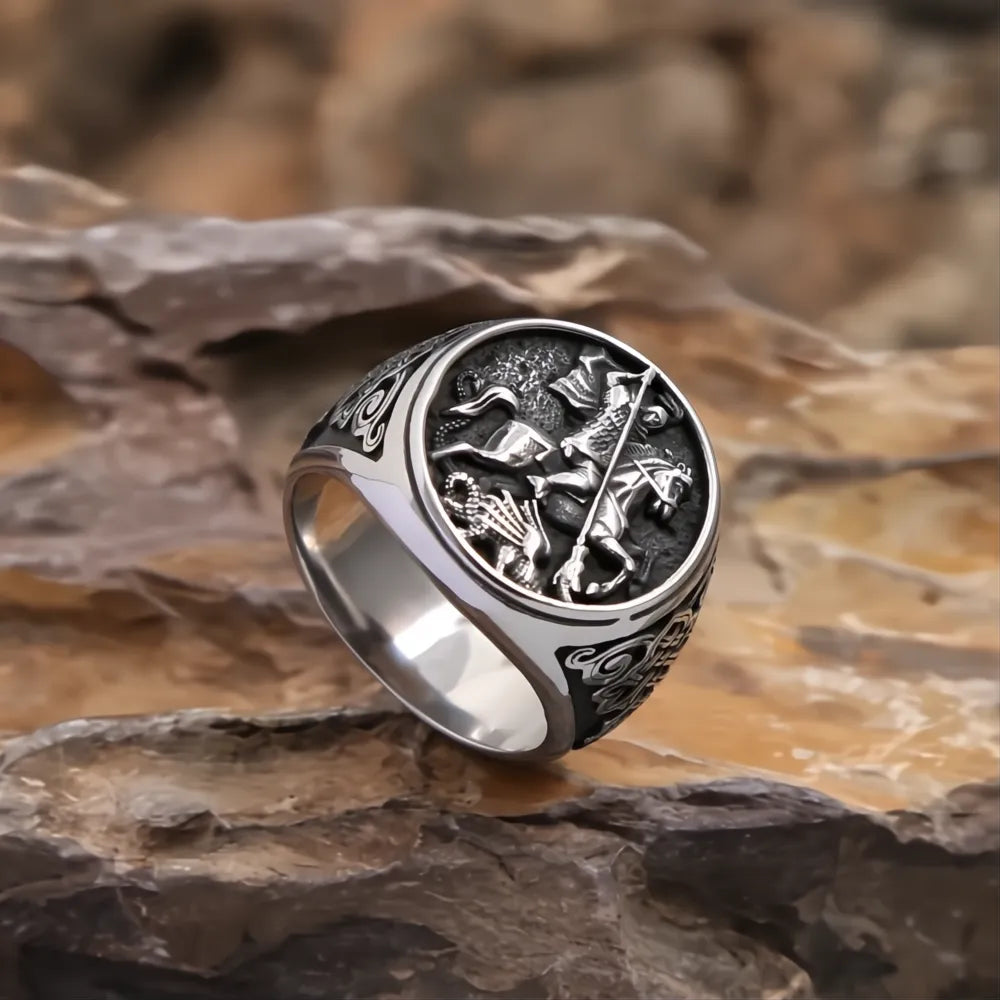 1️⃣ Knight Rider Ring 316L Stainless Steel Viking Celtic Gothic Ring for Men