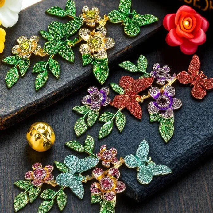 Classic Butterfly Flower Brooch Wedding Gift for Men and Women
