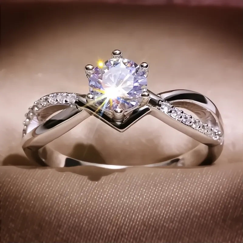 Trendy 6 Claws Cubic Zirconia Stone Ring for Women Silver Color Fashion Bridal Proposal Band