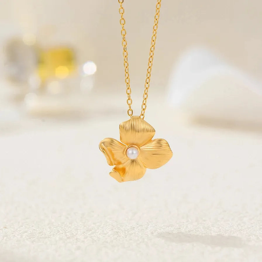 Delicate Twist Petal Pearl Necklace Gold Plated Textured Flower Jewelry Women