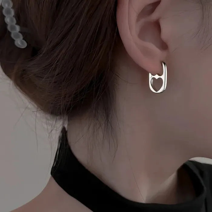 Copper Alloy Heart Hoop Earrings Women Geometric Hollow Ear Buckle Gift 2026