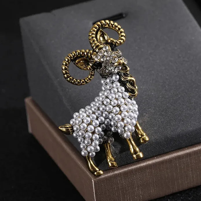 Vintage Sheep Pearl Brooch Animal Pin for Casual Party Dress Accessory