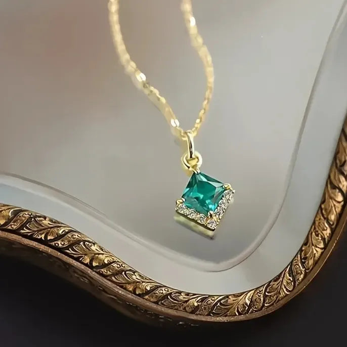 Princess Square Green Cubic Zirconia Pendant Necklace Copper Alloy Wedding Jewelry