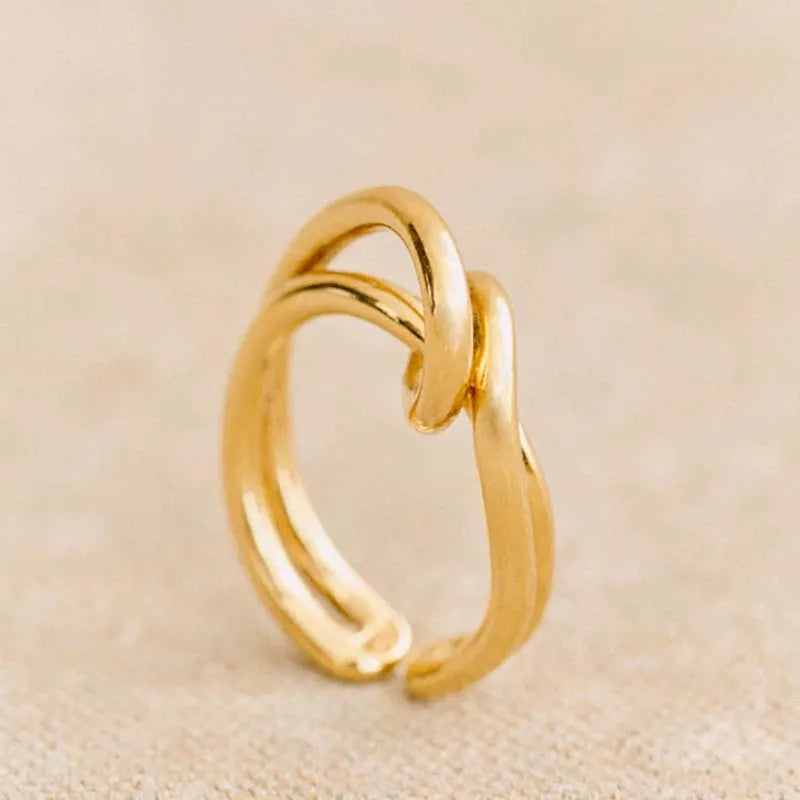 Vintage Gold Plated Stainless Steel Hollow Double-Layer Twisted Rope Knot Ring for Women