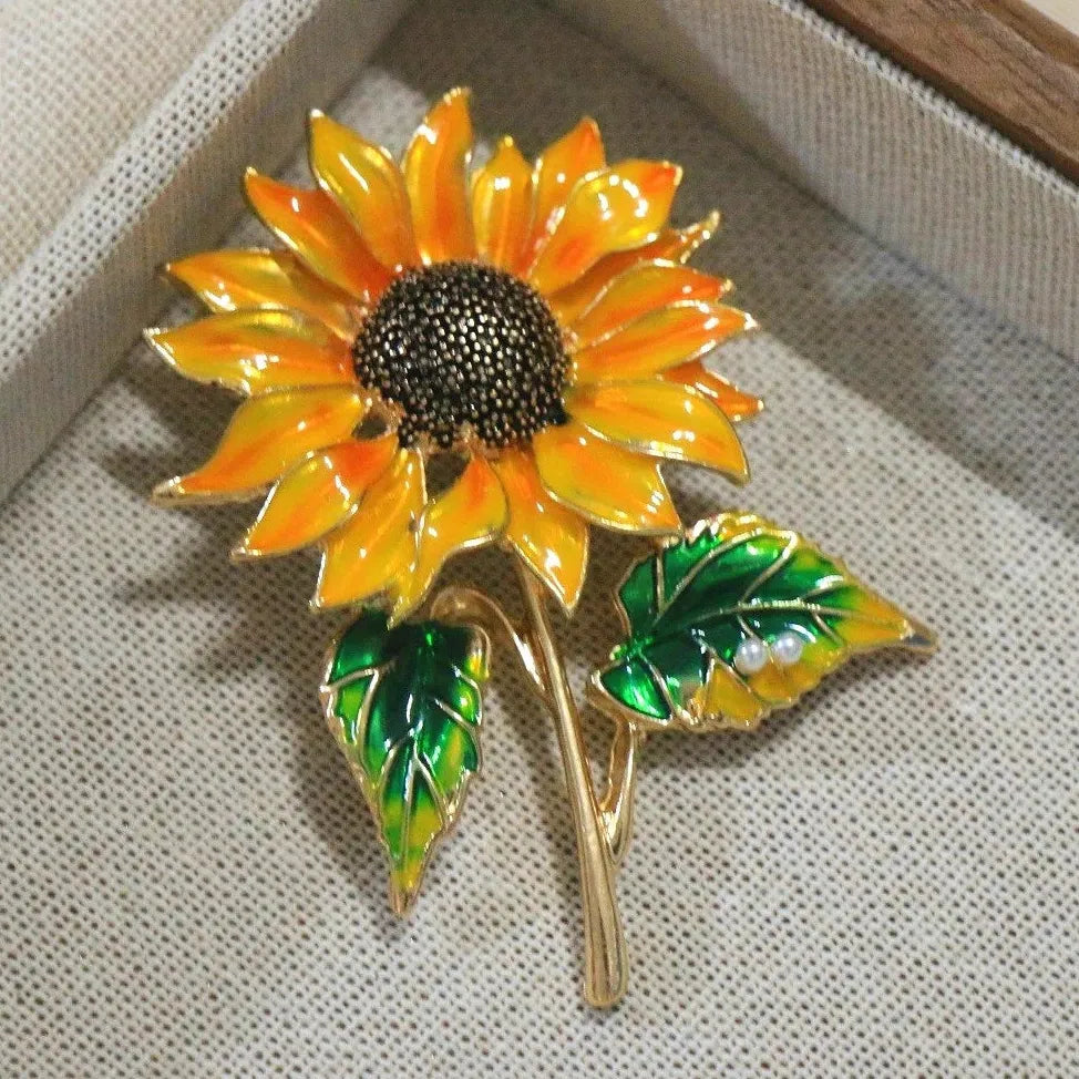 Luxury Sunflower Brooch Pin Classic Jewelry Gift for Men Women