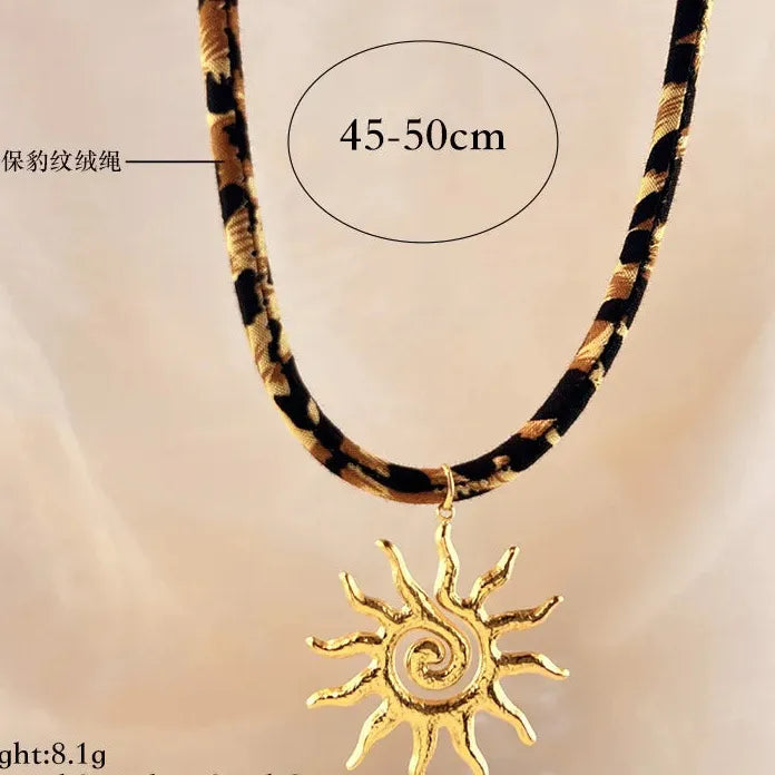18K Gold Plated Starfish Pendant Necklace Women Spiral Sun Shell Choker Jewelry