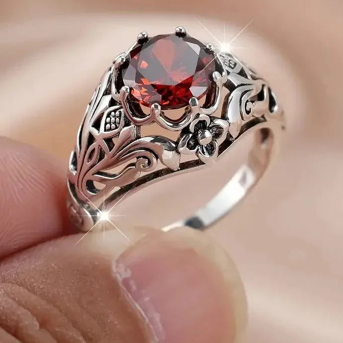 Vintage Red Zircon Plant Pattern Zinc Alloy Ring Gothic Punk Jewelry Gift
