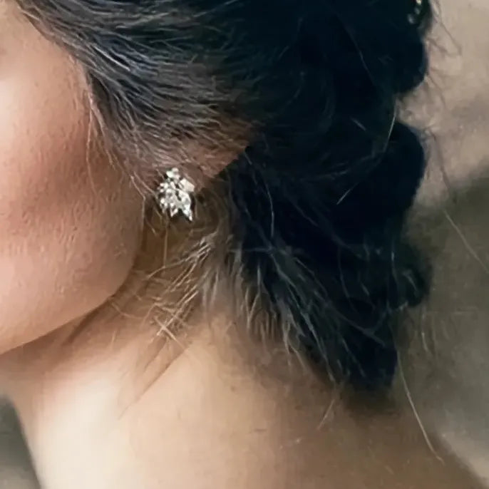 Delicate Leaf Shaped Cubic Zirconia Stud Earrings for Women Silver Color Bridal Wedding Jewelry