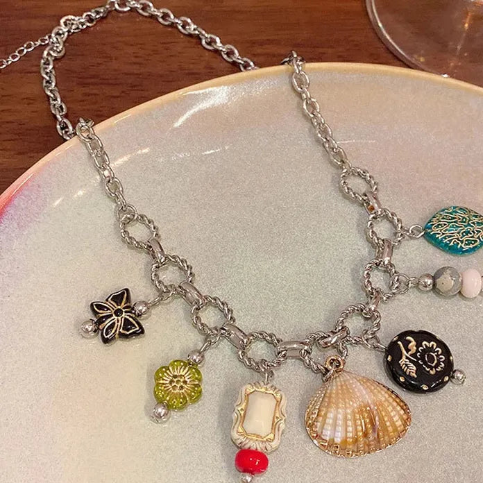 Vintage Zinc Alloy Rhinestone Butterfly Shell Choker Necklace with Tassel