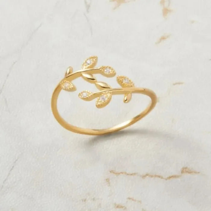 Adjustable Silver Crystal Leaf Ring for Women Party Wedding Minimalist Jewelry