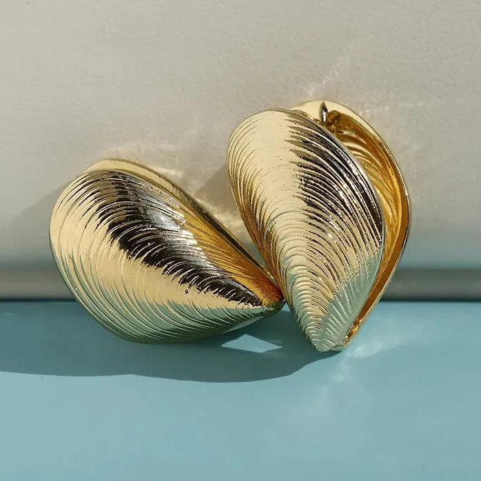 2024 Vintage Geometric Shell Earrings for Women Copper Metal Fashion Jewelry