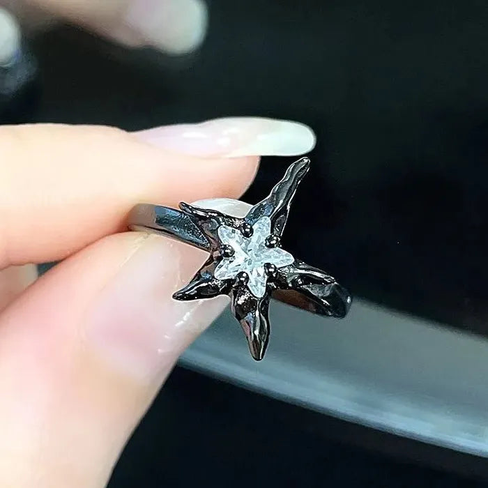 2024 Gothic Star Cocktail Ring Unisex Punk Cross Jewelry Gift