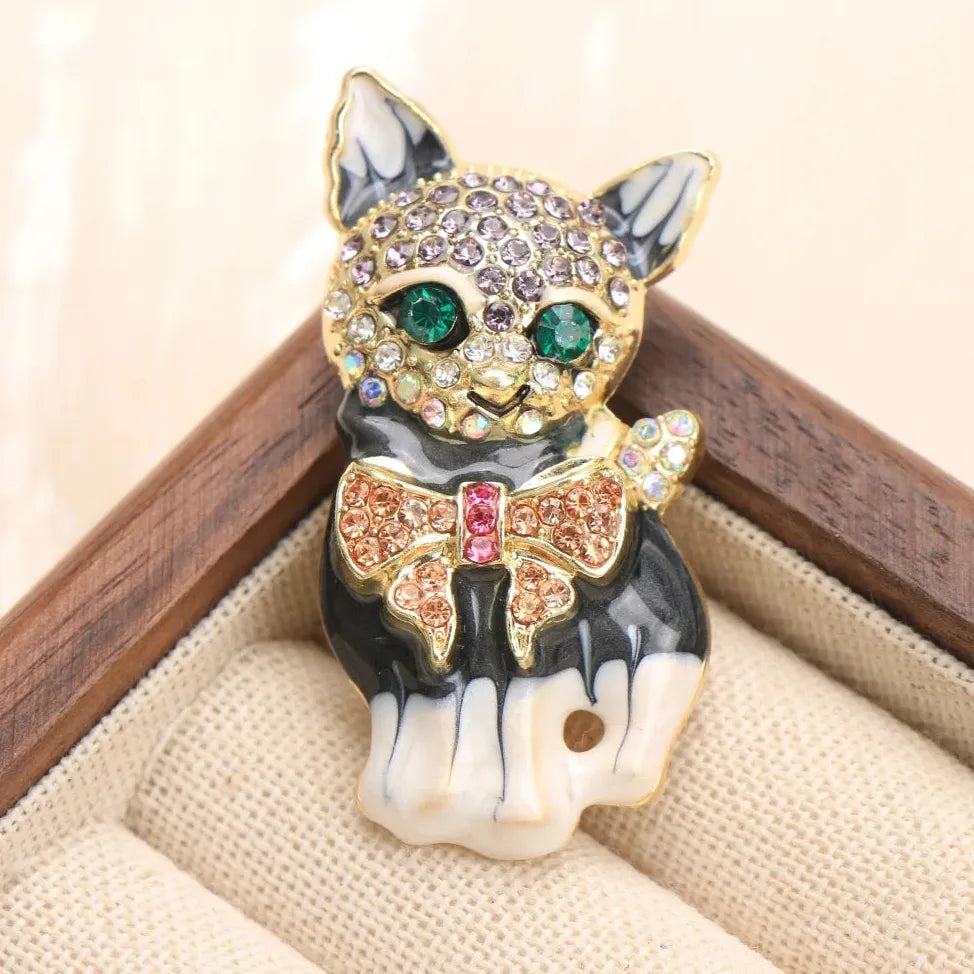 Classic Cat Brooch for Men & Women Wedding Gift Elegant Accessory