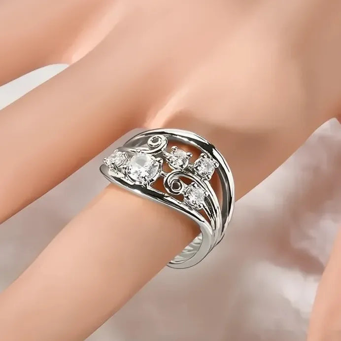 Elegant Brass Cubic Zirconia Geometric Hollow Ring for Women