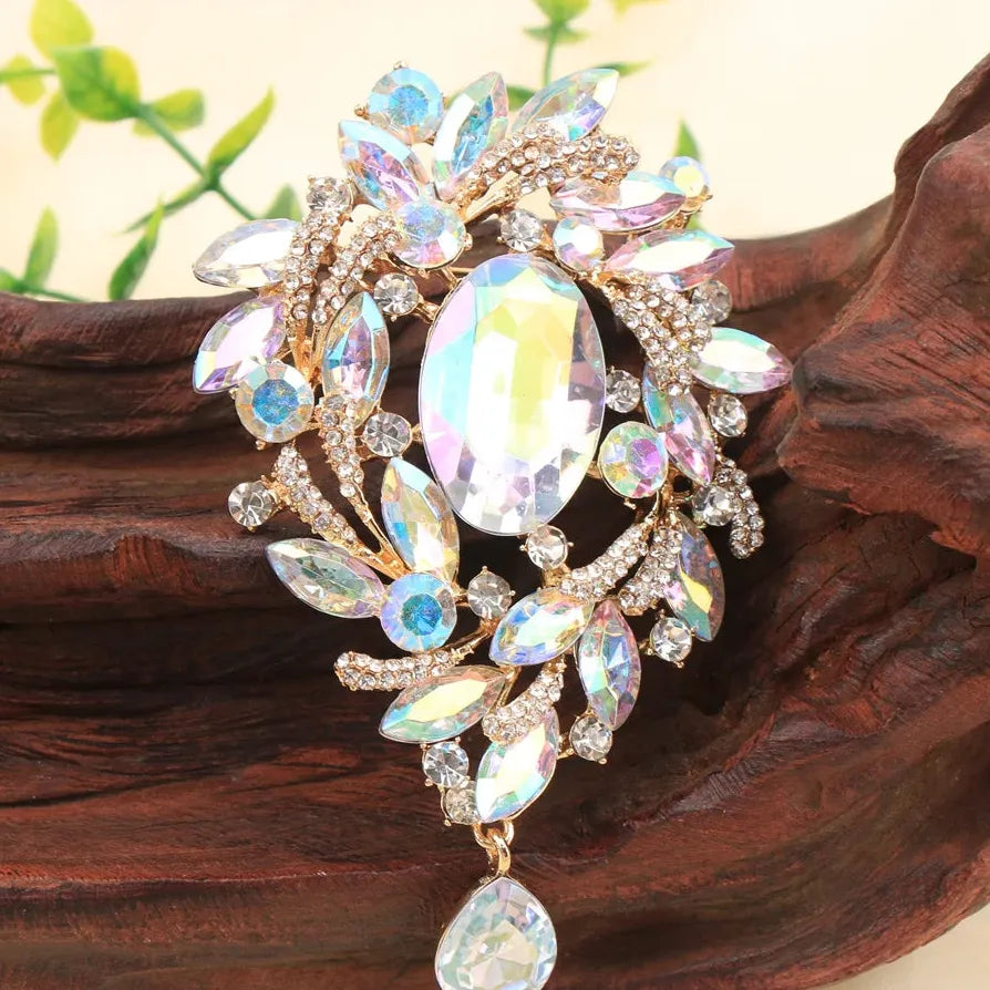Vintage Openwork Tassel Flower Brooch Classic Gift for Men Women