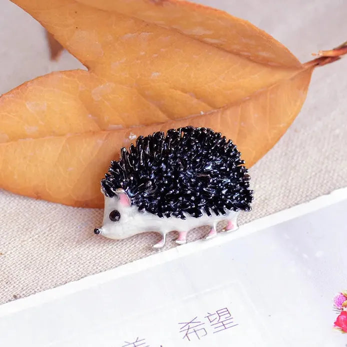 Luxury Hedgehog Brooch Classic Style Jewelry Gift for Men & Women