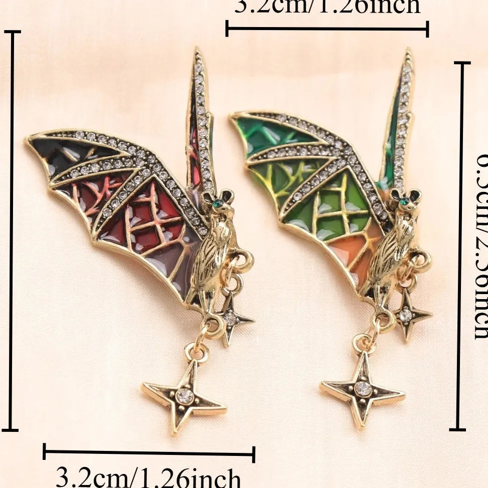 Classic Bat-Shaped Enamel Brooch Elegant Gift for Men & Women