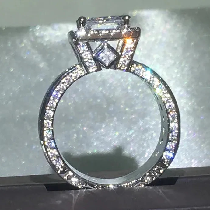 Elegant Shiny Halo Zinc Alloy Ring Square Cut Zircon Wedding Engagement Gift