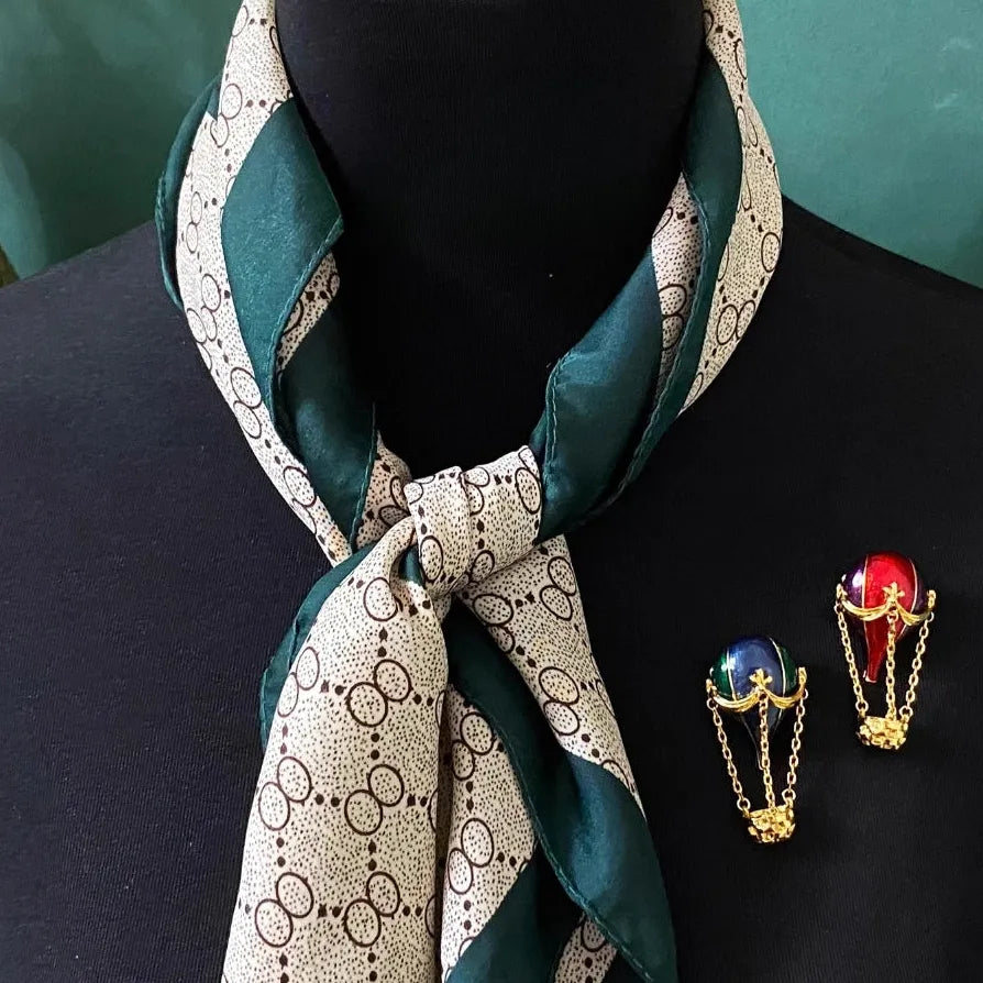 Vintage Luxury Red Blue Hot Air Balloon Brooch Pin for Women