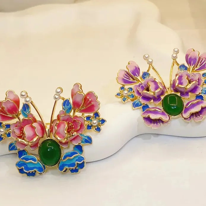Classic Flower Butterfly Brooch Women’s Corsage Pin Elegant Accessory