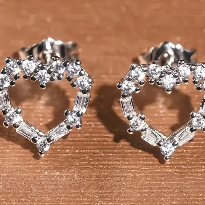 Heart-Shaped Cubic Zirconia Stud Earrings for Women Wedding Gift
